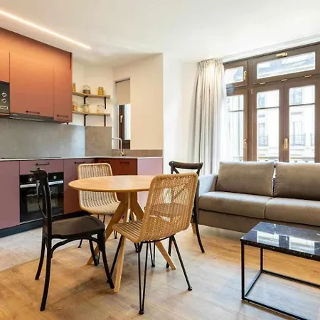 El Mirador De Uria Apartment