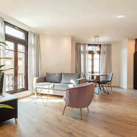 El Mirador De Uria Apartment